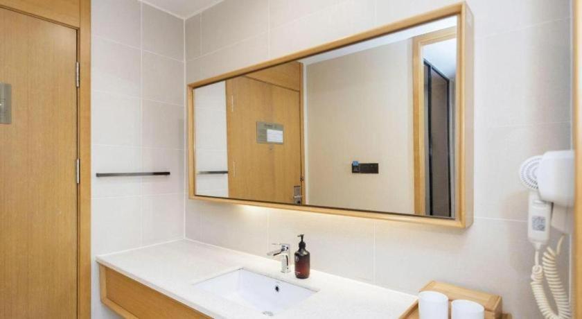 Ji Hotel Hangzhou Xihu Fengqi Road Exterior photo
